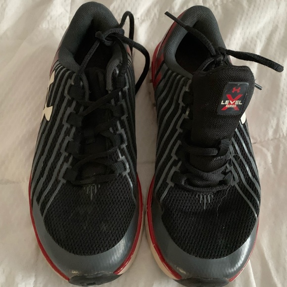 Under Armour Other - Boys Under Armour Sneakers, Great Condition